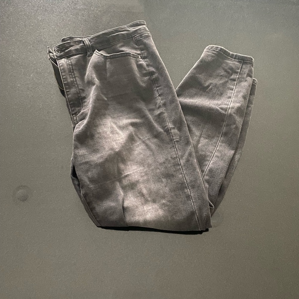 Refuge woman’s jeans